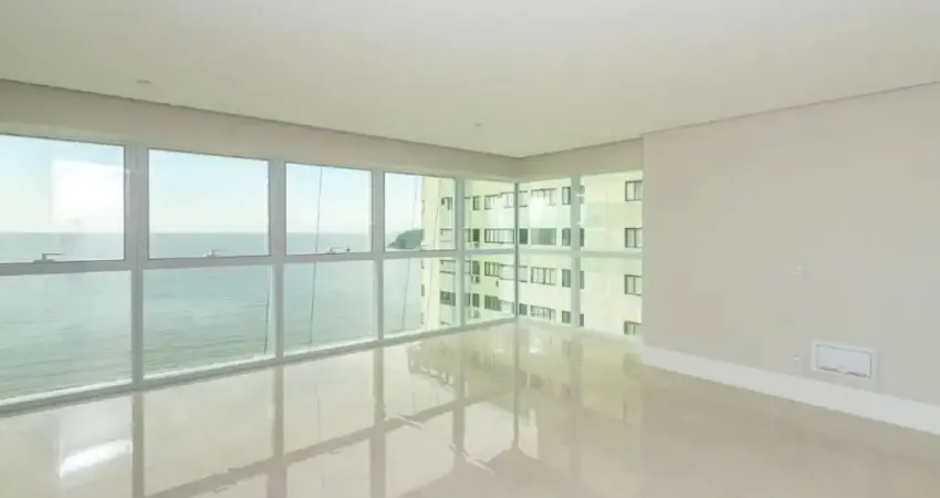 Apartamento no Ed. One Tower em Balneário Camboriú.