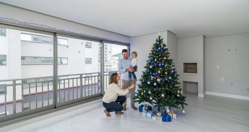 Apartamento com 4 quartos à venda na Rua 1901, 262, Pioneiros, Balneário Camboriú