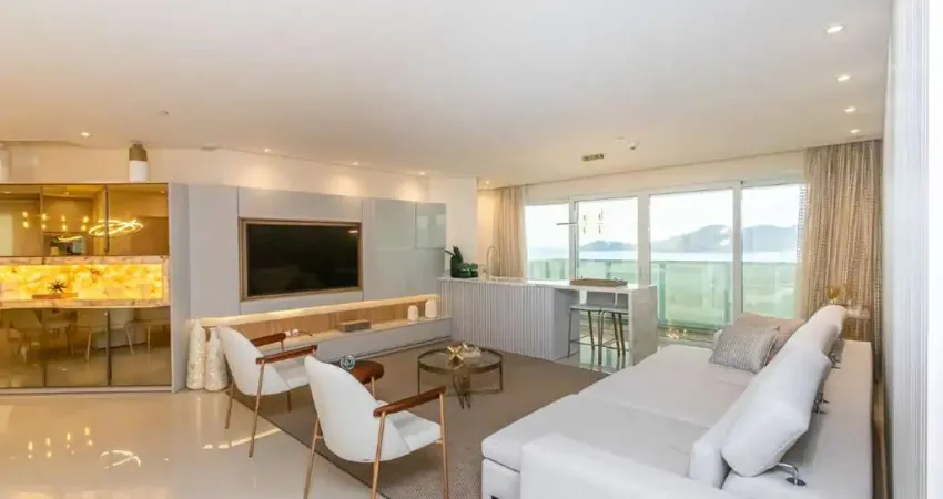 Apartamento com 3 quartos à venda na Rua Julieta Lins, 271, Pioneiros, Balneário Camboriú