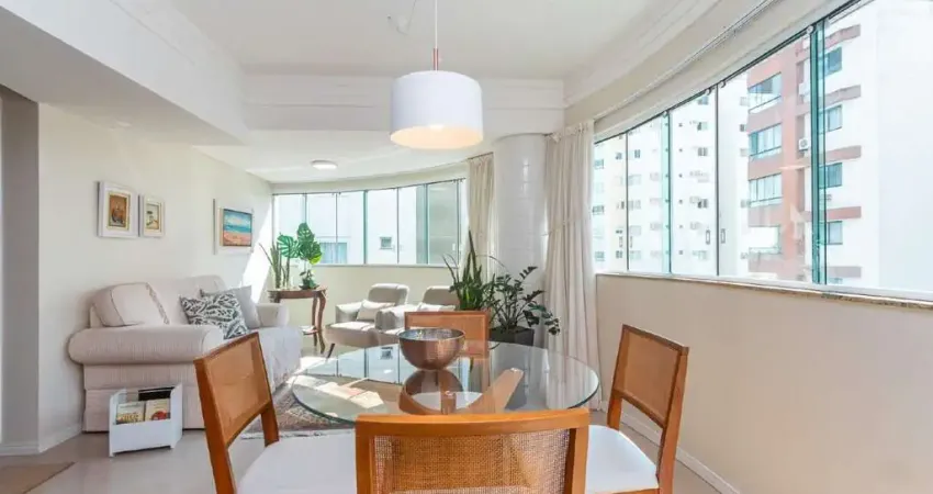 Apartamento à venda na 2ª quadra de balneário camboriú com 3 suítes