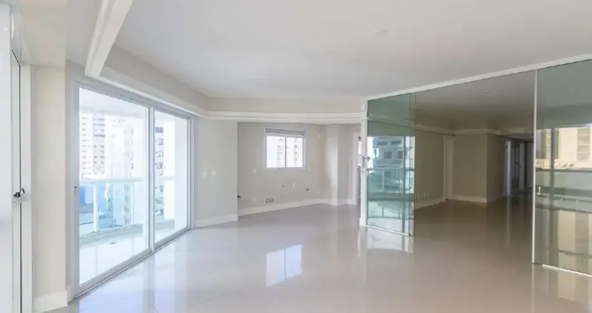 Apartamento com 3 quartos à venda na Rua 1111, 701, Centro, Balneário Camboriú