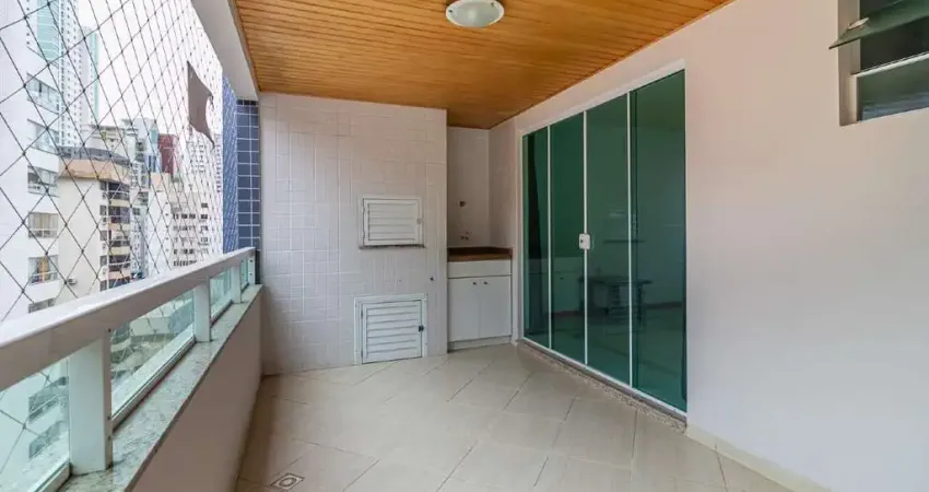 Apartamento à venda no centro de balneário camboriú com 2 quartos