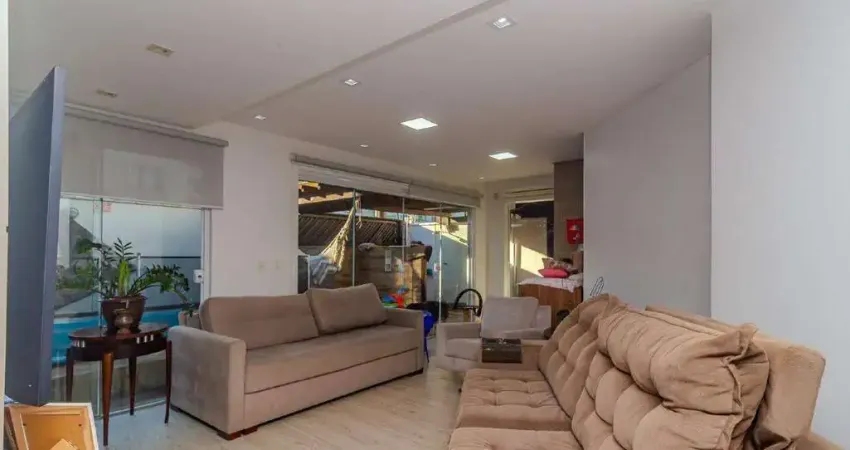 Casa com 3 quartos à venda na Rua 2400, 1070, Centro, Balneário Camboriú