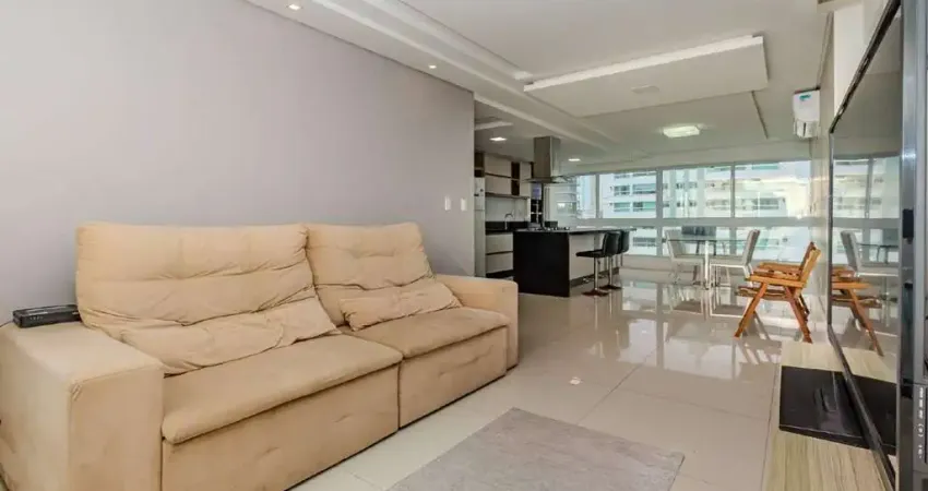 Apartamento com 03 suítes à venda no pioneiros em balneário camboriú.