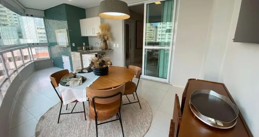 Apartamento a poucos passos do mar à venda em balneário camboriú