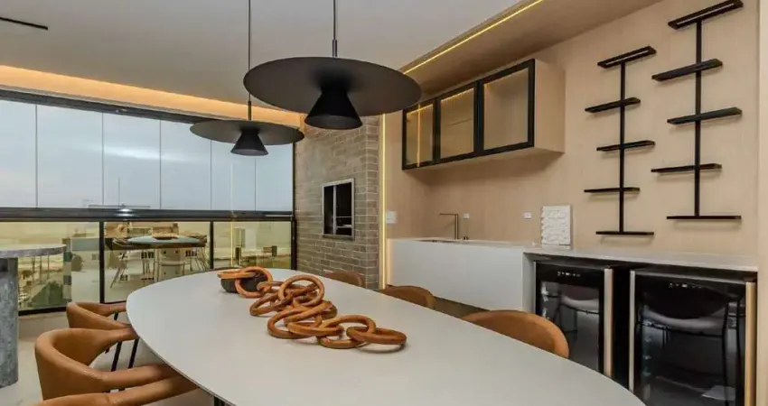 Apartamento à venda com 03 suítes e vista para o mar na praia brava.