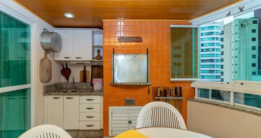 Apartamento com 3 quartos à venda na Rua 1822, 33, Centro, Balneário Camboriú