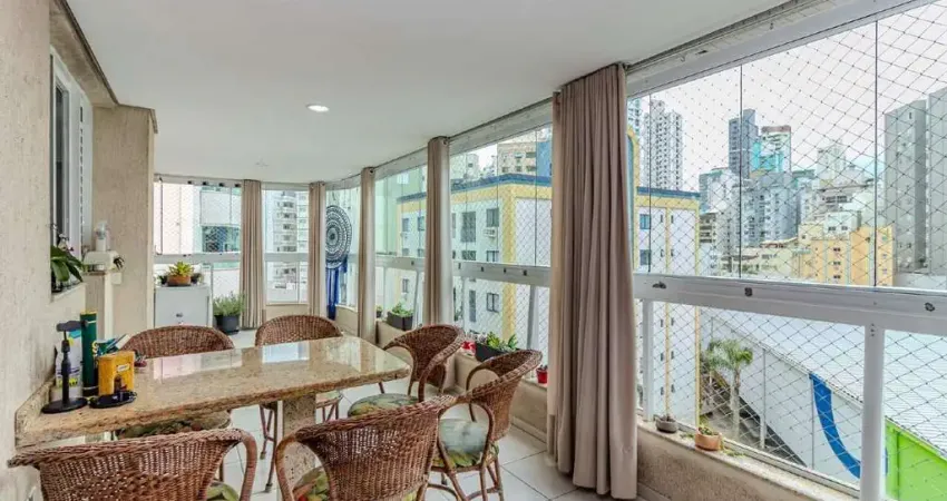 Apartamento com 3 quartos à venda na Rua 3618, 99, Centro, Balneário Camboriú