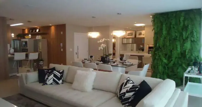 Apartamento com 4 quartos à venda na Rua 2500, 505, Centro, Balneário Camboriú