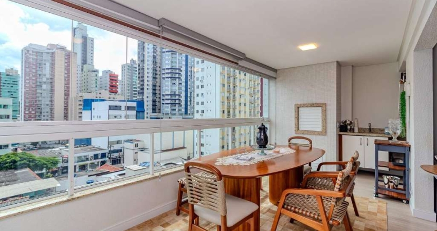 Apartamento à venda no Ed. Isadora Cristina em Balneário Camboriú
