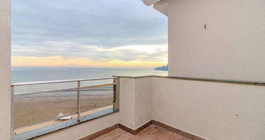 Apartamento frente mar à venda no Ed. Saint Tropez em Balneário Camboriú