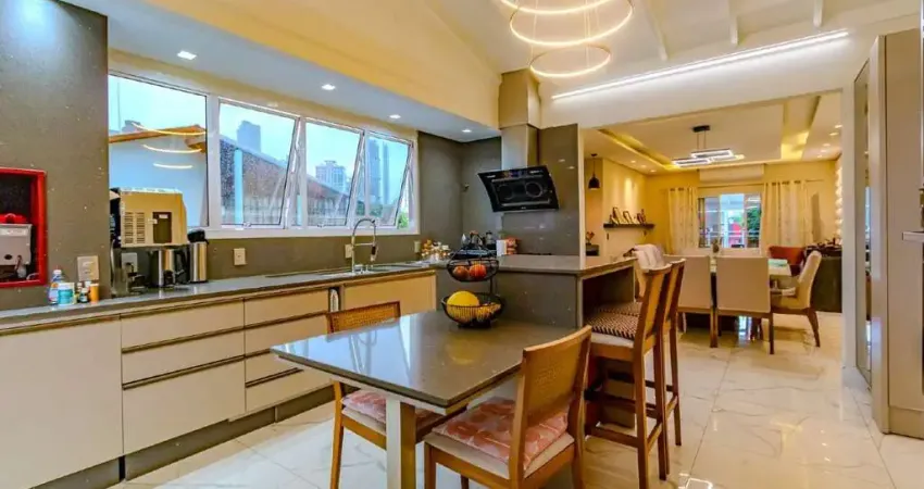 Casa com 2 quartos à venda na Rua 2870, 818, Centro, Balneário Camboriú