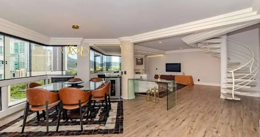 Cobertura triplex à venda no ed. acqua marine em balneário camboriú