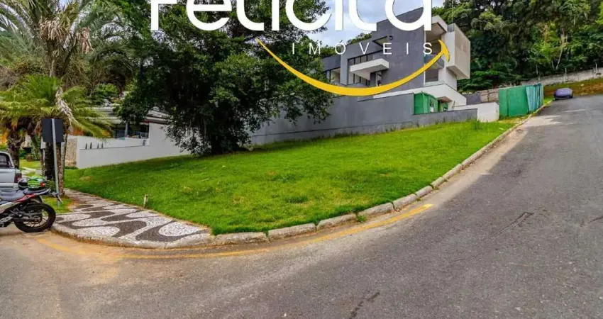 Terreno à venda na Avenida Hermógenes de Assis Feijó, 621, Barra, Balneário Camboriú