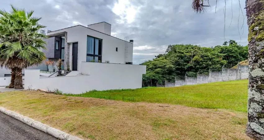 Terreno à venda na Avenida Hermógenes de Assis Feijó, 621, Barra, Balneário Camboriú