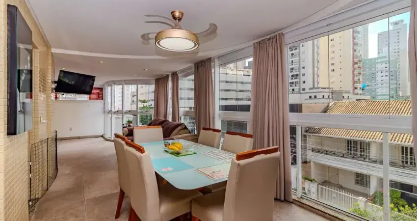 Apartamento com terraço à venda no Ed. Phillipos em Balneário Camboriú