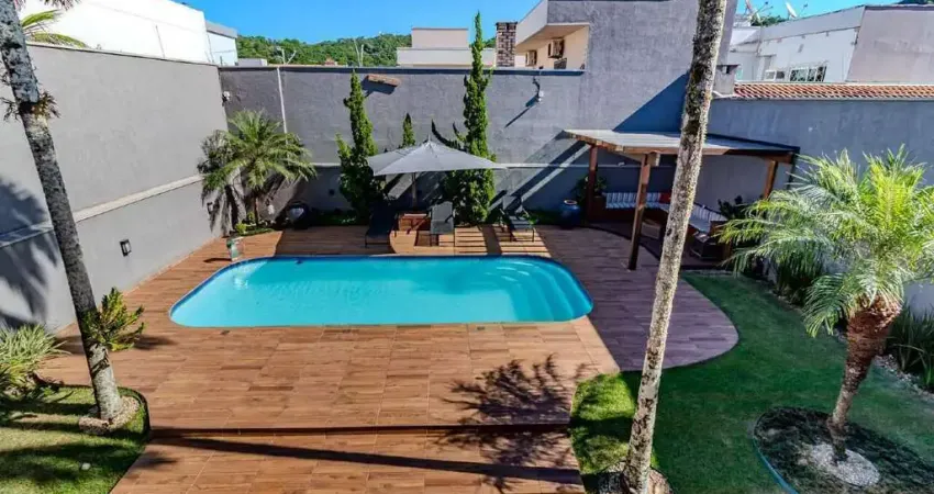 Casa com 4 quartos à venda na Rua Cecília Meireles, 67, Praia dos Amores, Balneário Camboriú