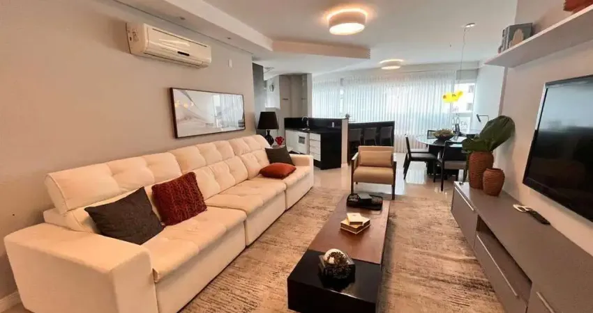 Apartamento com vista mar à venda no Ed. Evidence Tower em Balneário Camboriú