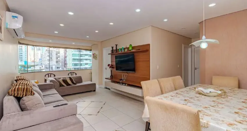 Apartamento próximo ao mar à venda no ed. cidade grande grande em balneário camboriú