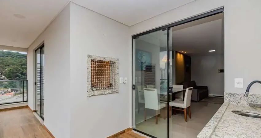 Apartamento com 2 dormitórios no Condomínio Lago Moraine no bairro Fazenda em Itajaí