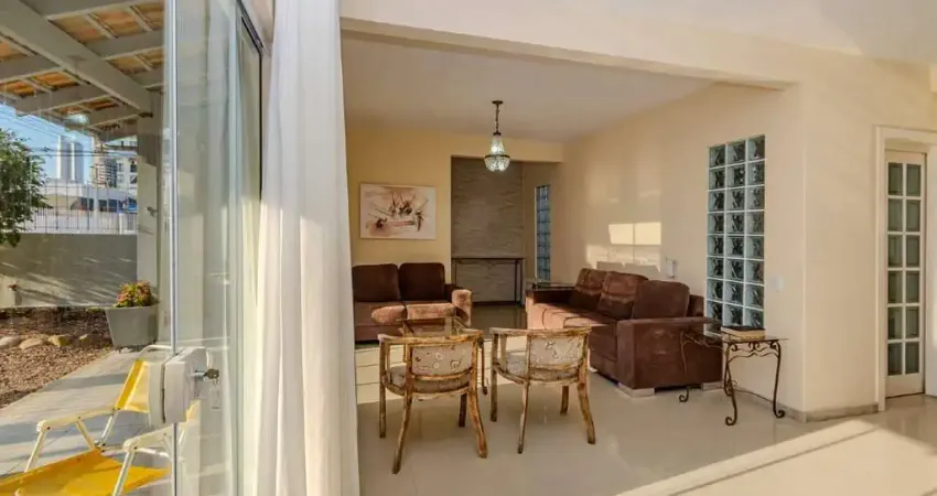 Casa com 3 quartos à venda na Rua Aladi Schendroski Bini, Fazenda, Itajaí