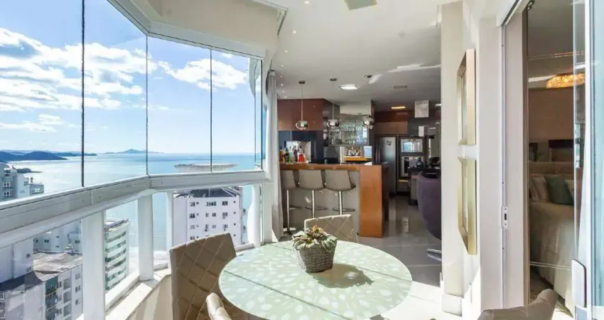 Apartamento Quadra Mar em Balneário Camboriú com 3 suítes