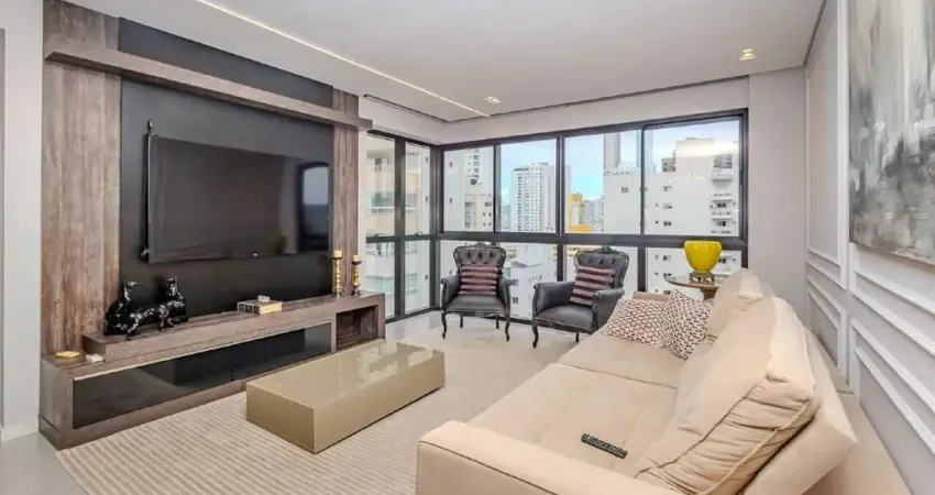 Apartamento à venda na Rua Eleutéria Maria Euzébia Caetano, 23, Pioneiros, Balneário Camboriú