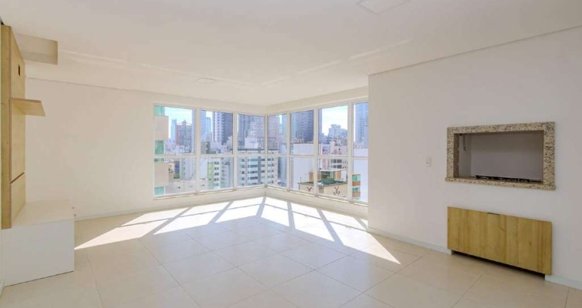 Apartamento à venda no centro de Balneário Camboriú