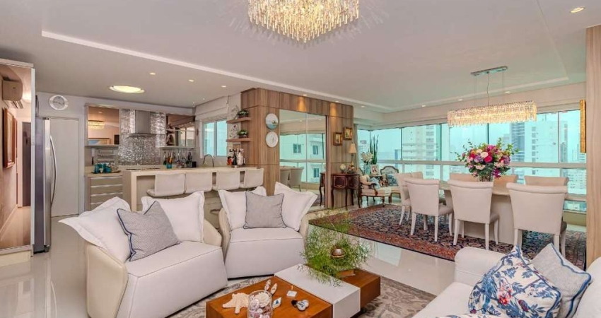 Apartamento com vista mar à venda em Balneário Camboriú