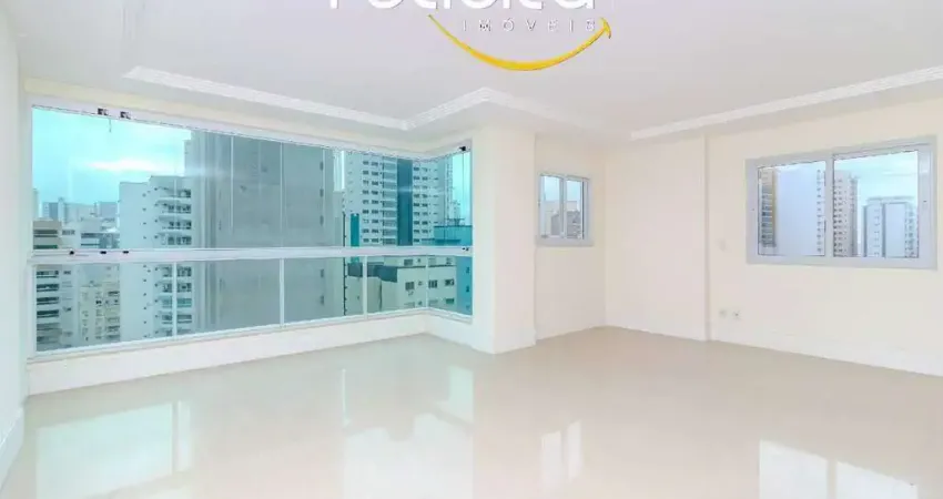 Apartamento com vista mar à venda no centro de balneário camboriú