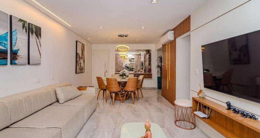 Apartamento diferenciado com 04 dormitórios no Centro de Balneário Camboriú.