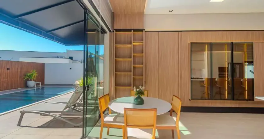 Casa em condomínio fechado com 4 quartos à venda na Rua Ivo José Rebello, 610, Santa Regina, Camboriú