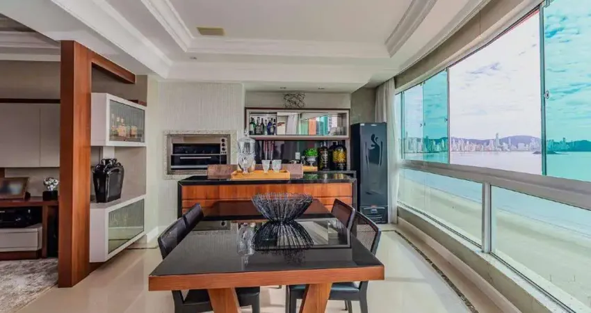 Apartamento frente mar a venda em Balneário Camboriú