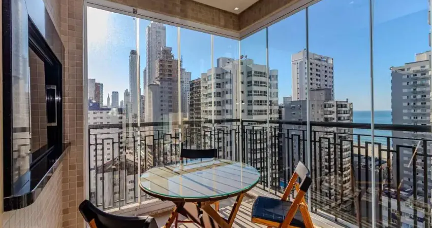 Apartamento com vista mar à venda Balneário Camboriú