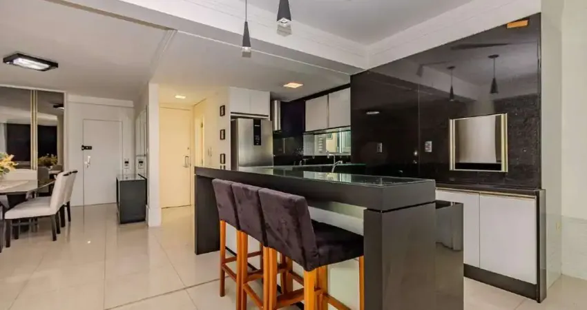 Apartamento próximo ao mar à venda em Balneário Camboriú