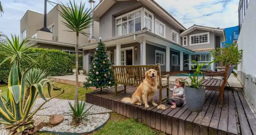 Casa em condomínio fechado com vaga náutica em balneário camboriú