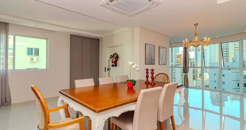 Apartamento com 3 quartos à venda na Rua 3618, 29, Centro, Balneário Camboriú