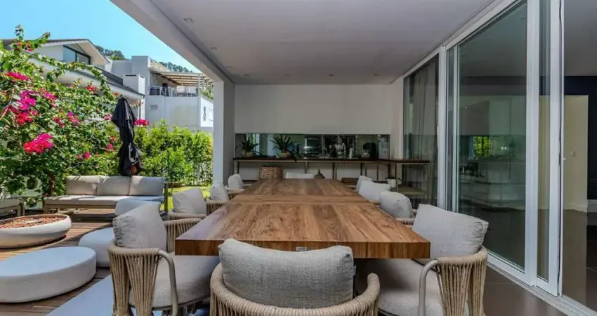 Casa em condomínio fechado com 5 quartos à venda na Avenida Osvaldo Reis, 3299, Praia Brava, Itajaí