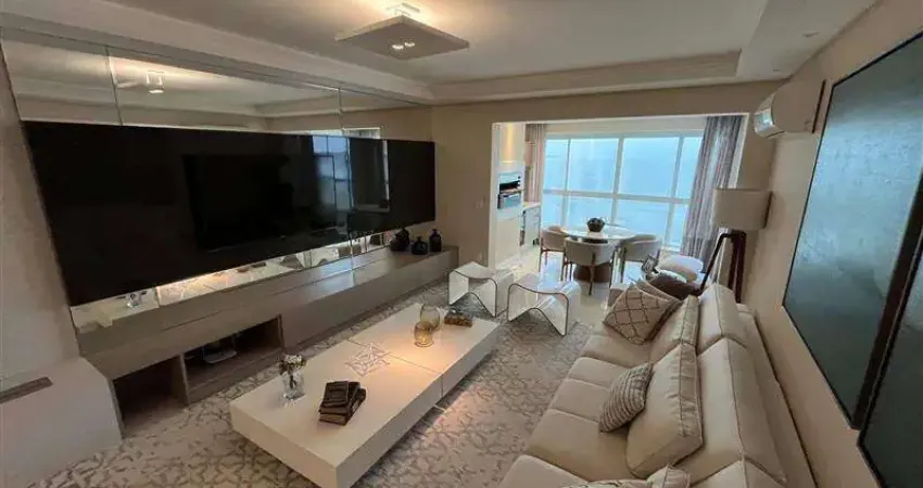 Apartamento com 3 quartos à venda na Avenida Atlântica, 5050, Centro, Balneário Camboriú
