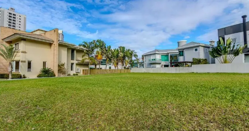 Terreno em condomínio fechado à venda na Avenida Marcio Ferreira de Mello e Silva, 55, Praia Brava, Itajaí