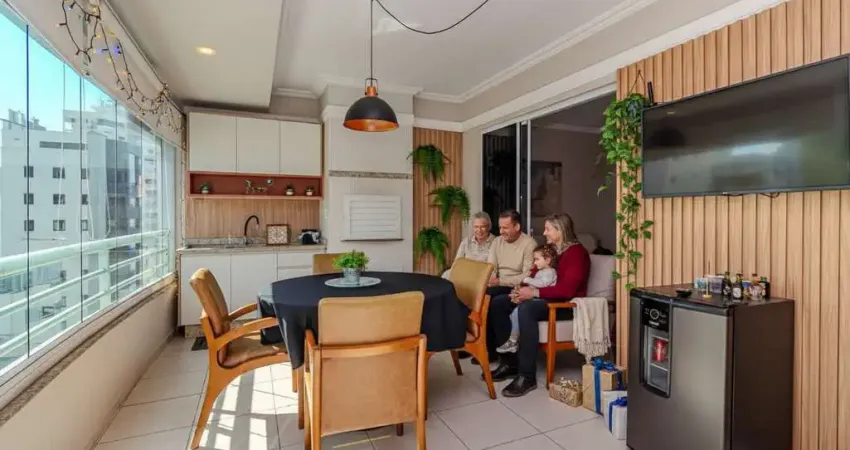 Apartamento à venda a poucos minutos do mar em balneário camboriú