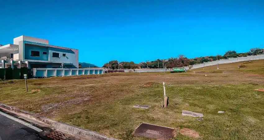 Terreno em condomínio fechado à venda na Rua Joaquim Garcia, 1764, Centro, Camboriú