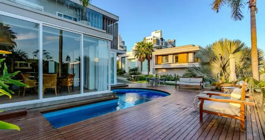 Casa em condomínio fechado com 5 quartos à venda na Avenida Osvaldo Reis, 3299, Praia Brava, Itajaí