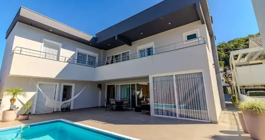 Casa em condomínio fechado com 3 quartos à venda na Rua Aqueduto, 325, Centro, Balneário Camboriú