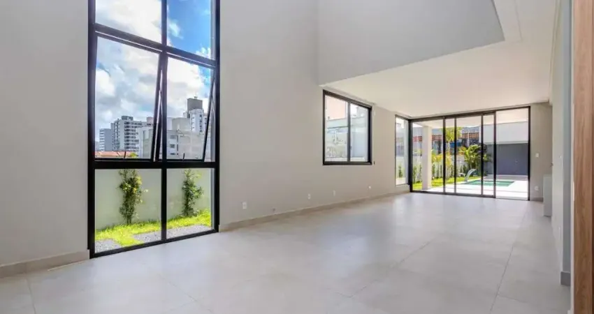 Casa em condomínio fechado com 4 quartos à venda na Rua Coronel Benjamin Vieira, 635, Centro, Camboriú