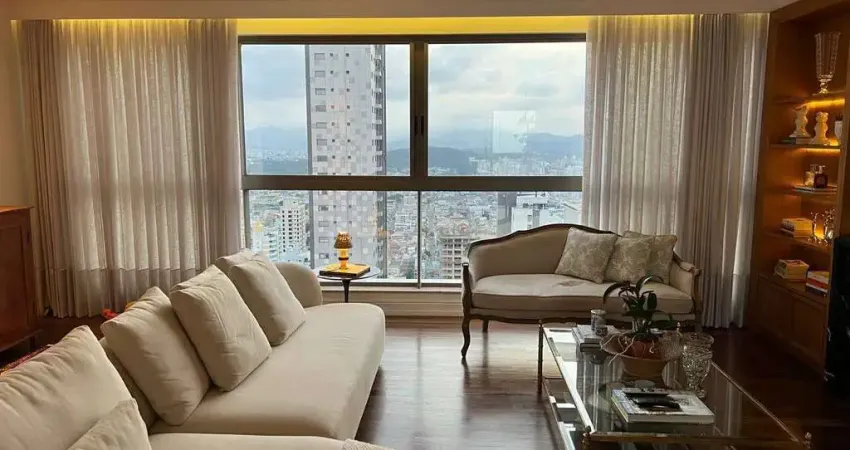 Apartamento quadra mar à venda em balneário camboriú com 3 suítes