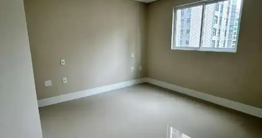 Apartamento com 3 quartos à venda na Rua 3000, 510, Centro, Balneário Camboriú