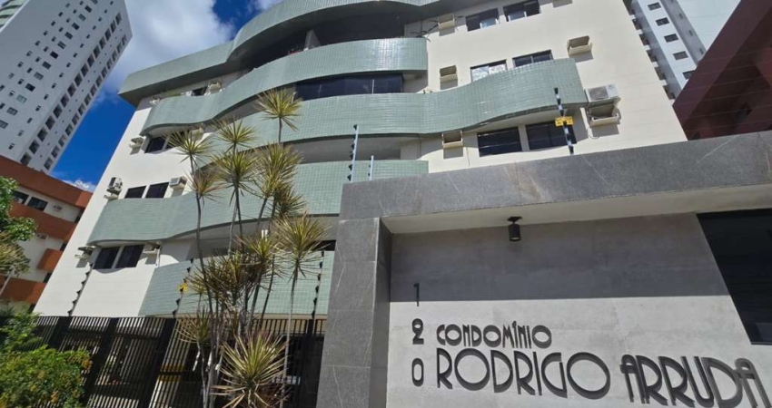 Apartamento com 3 quartos  para alugar, 94.00 m2 por R$1700.00  - Mauricio De Nassau - Caruaru/PE