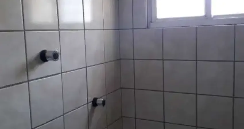 Apartamento com 3 quartos  para alugar, 95.00 m2 por R$1400.00  - Mauricio De Nassau - Caruaru/PE