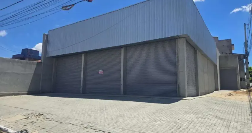 Barracão/Galpão para alugar, 515.00 m2 por R$8000.00 - Deputado Jose Antonio Liberato - Caruaru/PE